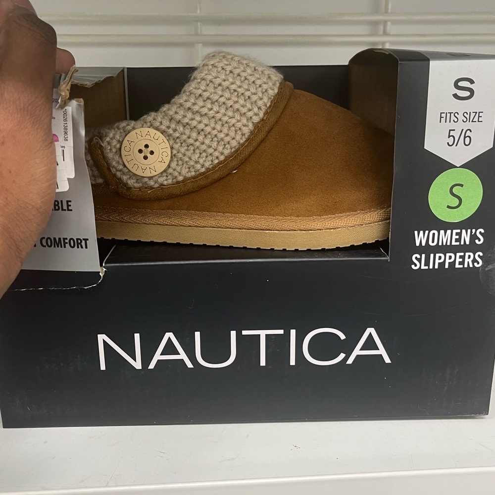 Nautica Womens Slippers